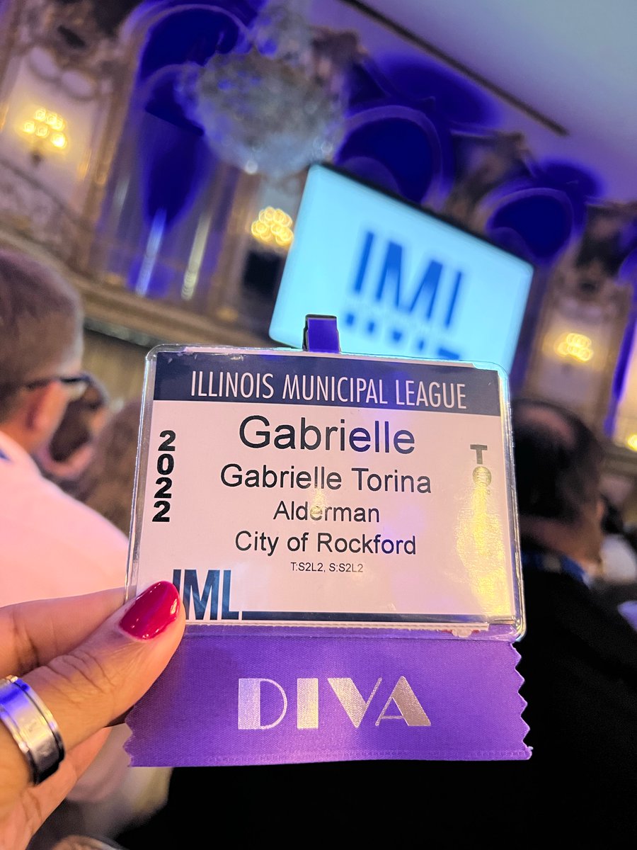 GabrielleTorina's tweet photo. Seriously love these new stickers to put on my conference badge! How did they know I was coming? #IMLConference #IML 💜💜💜 https://t.co/TrPhHAZa71