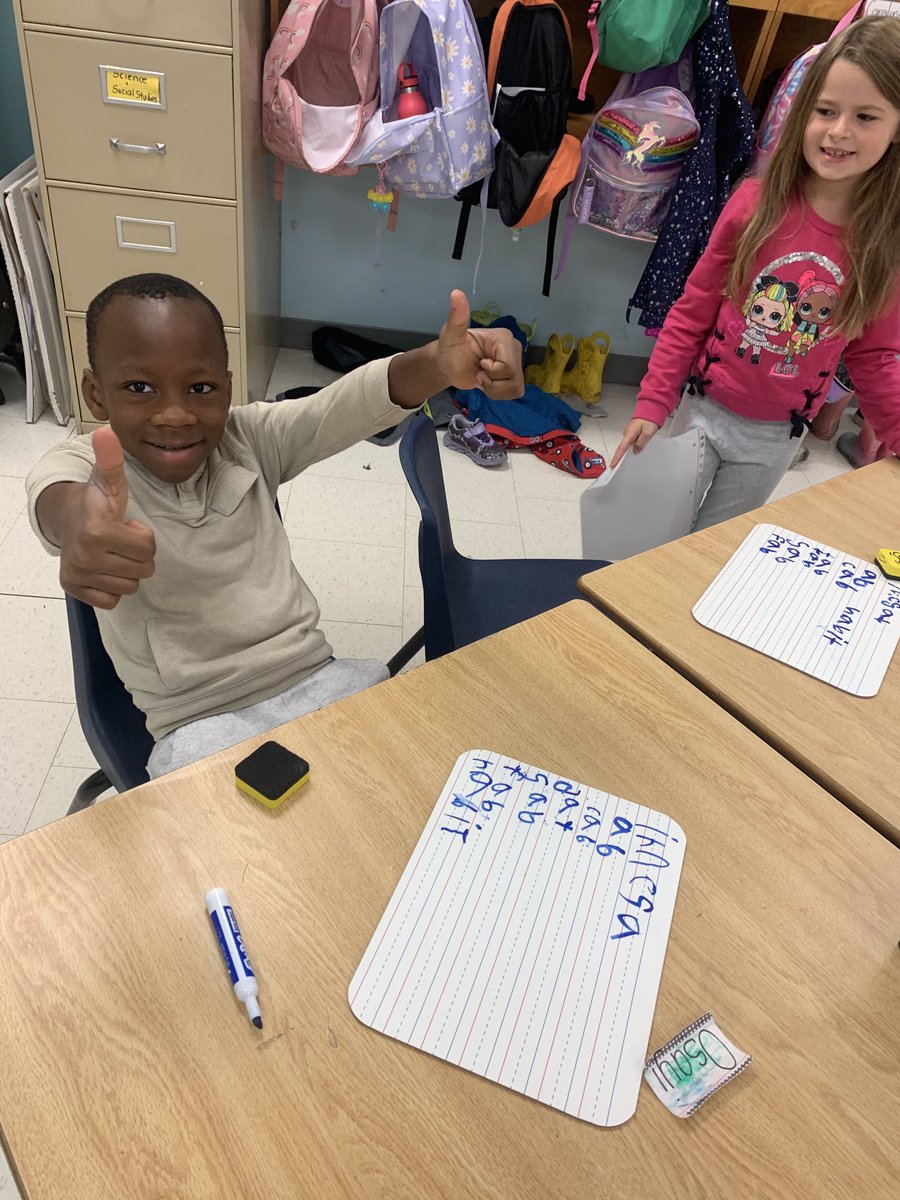 HealeyHeather's tweet photo. Amazing readers in Mrs. Terpstra’s 1/2 class! #ScienceofReading #RighttoRead ⁦@alcdsb_rosa⁩ https://t.co/NfI4rKMt0Z