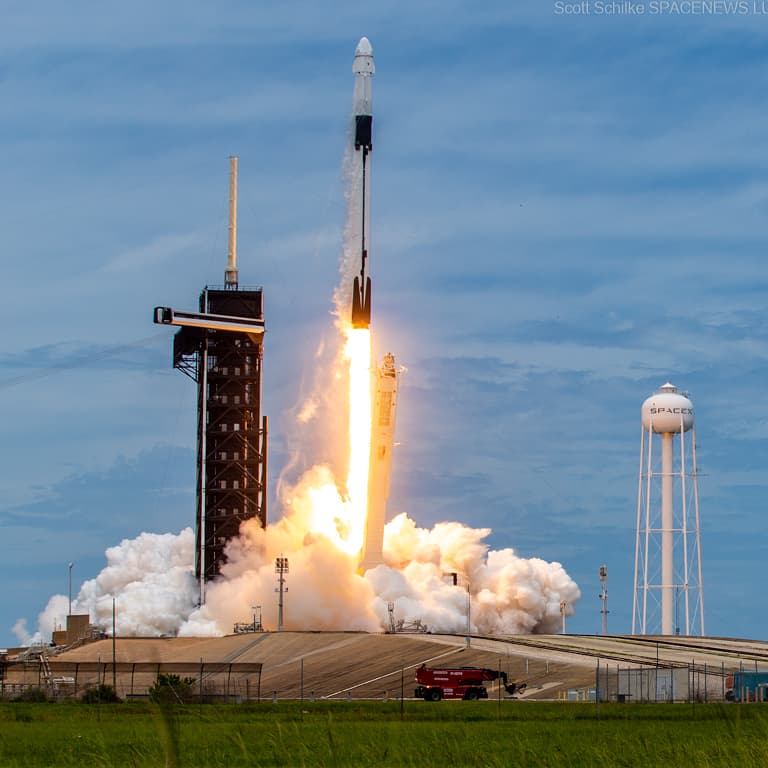SchilkeScott's tweet photo. 📸 New B-1067 1st flight for #NASA #SpaceX #CRS22 still earth bound after 3rd straight weather scrub for Starlink 4-34 with Fri attempt 60% &amp; Sat 70% weather violations Past flights CRS22 Crew3 TurkSat 5B Crew4 CRS25 @giopagliari @Falcon9Block5 @SpaceIntellige3 @Matthew_Cable12 https://t.co/7oTi6FDqMW