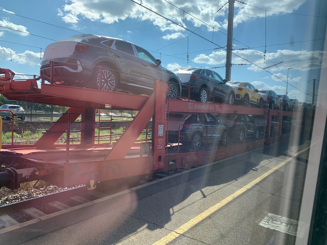 Cars on a train 😱