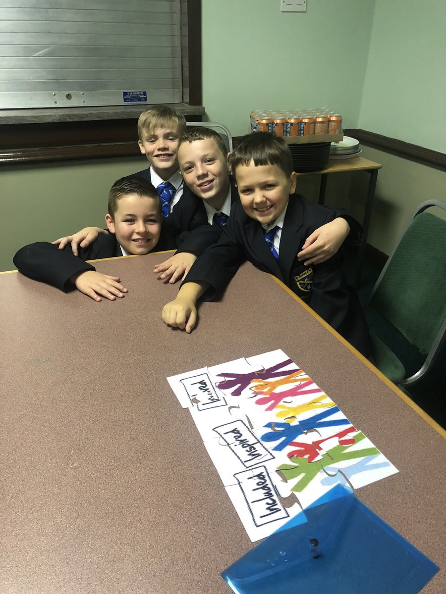 MrsGunn09's tweet photo. A lovely day with 1.3 at St Paul’s retreat #StAndrewsRCSec what a wonderful day. https://t.co/0pdc28Nyox