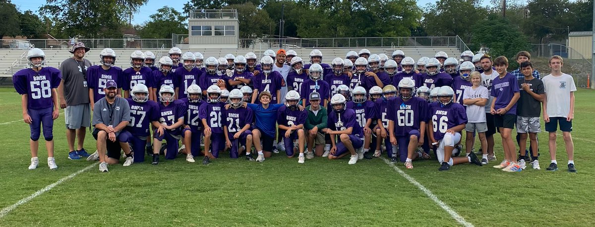 UTSA QB Frank Harris spoke this morning at North Middle School FCA plus stayed for our 8th grade practice. Fine testimony of Service Before Self! <a href="/UTSAFTBL/">UTSA Football 🏈</a> <a href="/KurtTraylor/">Coach Kurt Traylor</a> <a href="/CoachBrown210/">Kevin Brown</a> <a href="/CoachTraylor/">Jeff Traylor</a>