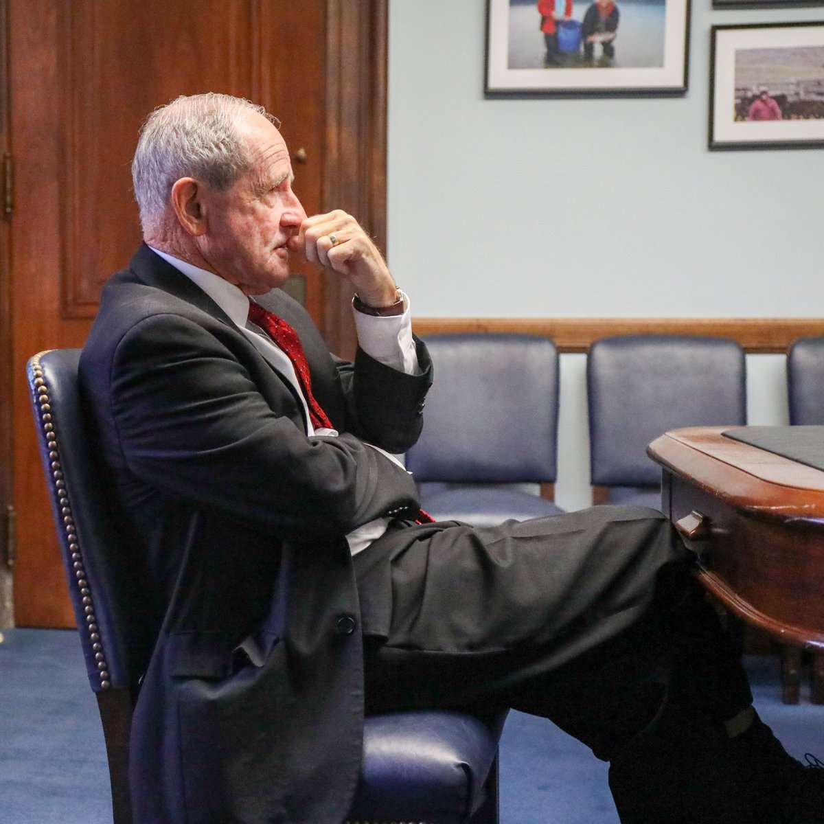 SenatorRisch's tweet photo. I had a good meeting yesterday with @IdahoCounties leaders from Bannock, Fremont, Idaho, and Valley Counties. We discussed the importance of PILT and SRS to rural communities and fighting to keep them authorized. https://t.co/z5s0ylDt9B