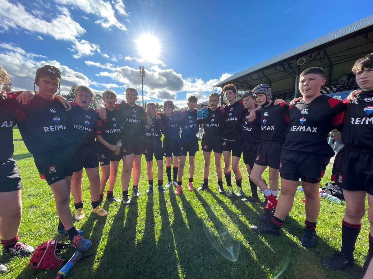 PeeblesRugbyDev's tweet image. Good afternoon’s rugby @SelkirkRFCInfo with @PeeblesHSPhysEd visitors against @SelkirkHS. S1’s played an S1/2 mix with honours even 14-14. S2 won their game 21-0 while the U15’s came up just short 17-24. @SRFCdevelopment @PeeblesRugby