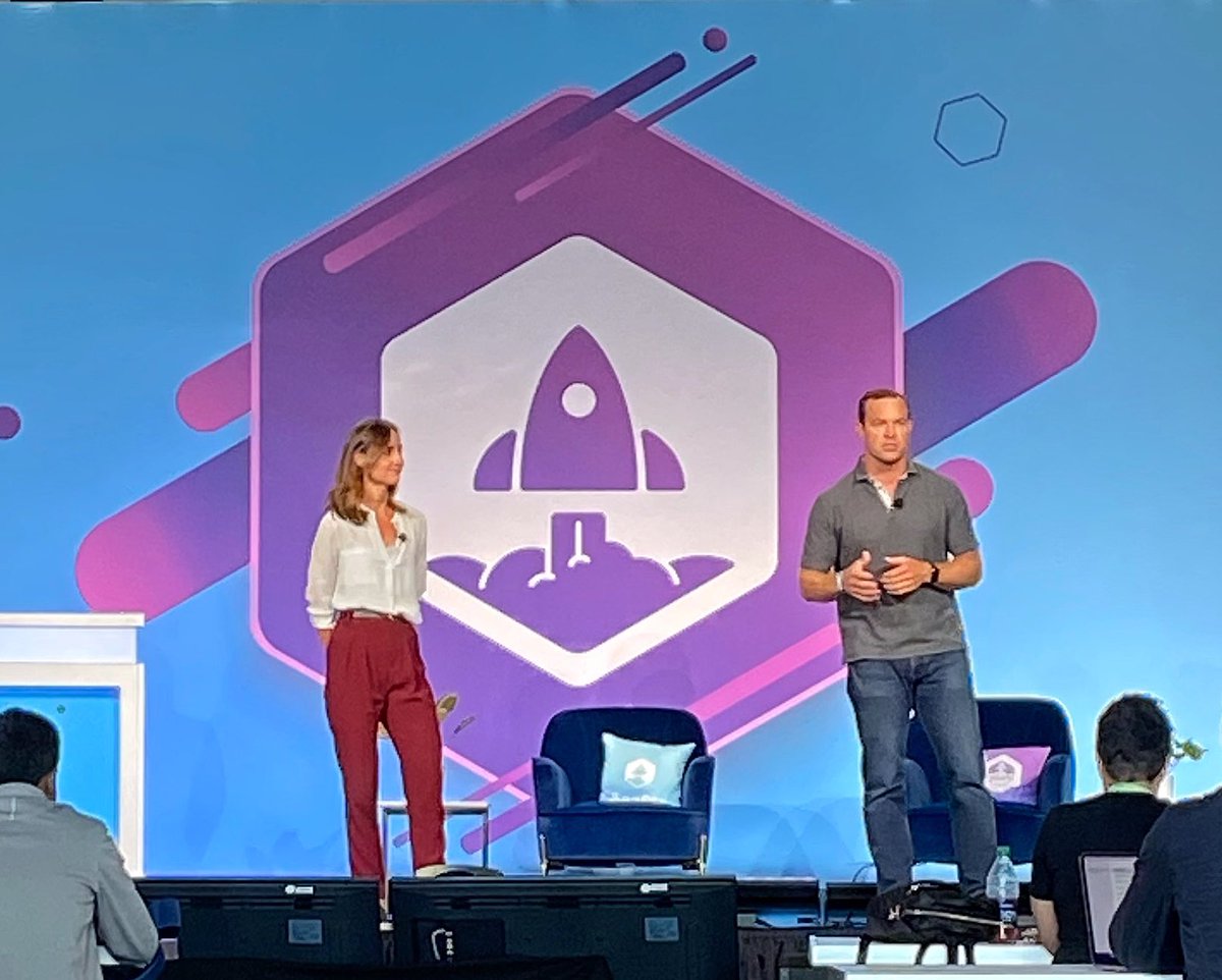 dougpepper's tweet photo. @Edmonds__C and I loved presenting @ICONIQGrowth's latest Growth and Operational Efficiency report at @saastr (check it out: https://t.co/3K1ULILoYu). Thanks @jasonlk - best one yet! https://t.co/VCoGbIsUWs
