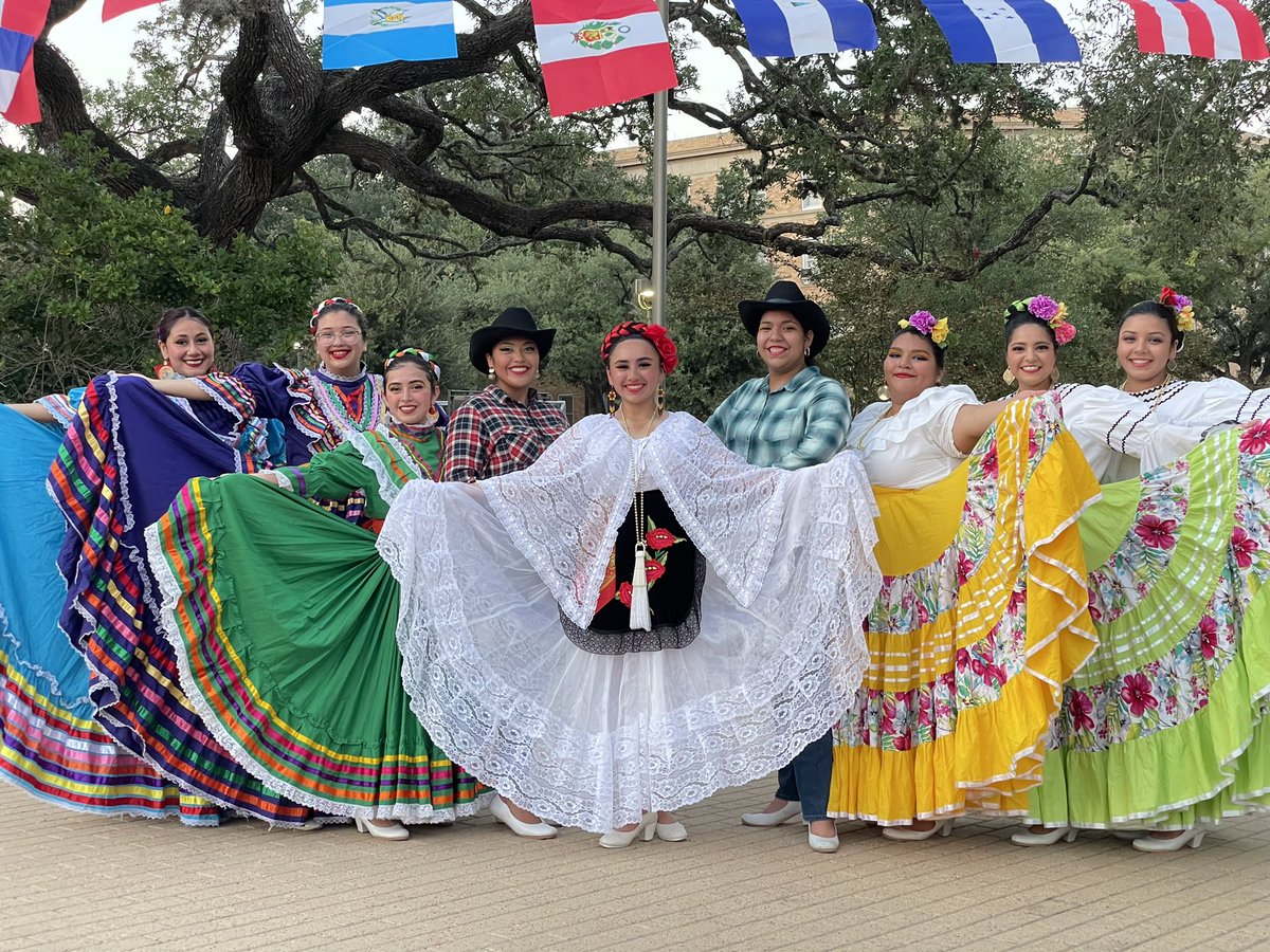 Ballet Folklorico Celestial! tweet media