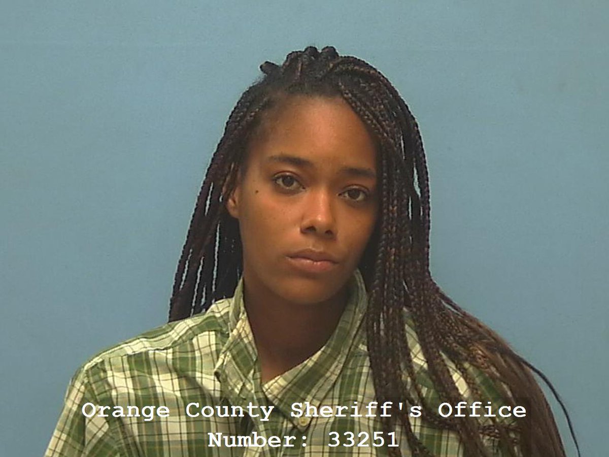 👀LOOK: Instead of vacation clothes, detectives found 99 lbs. of marijuana in travel bags and containers in a vehicle traveling along I-10 in Orange, TX!

They believe Malika Patterson planned to travel to the GA and MD areas with the drugs. 

READ MORE:kfdm.com/news/local/det…