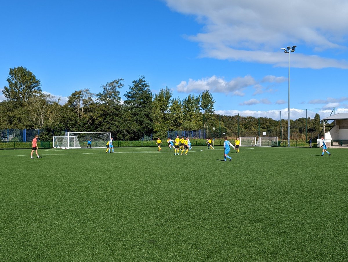 Great to see #schoolfootball back <a href="/BlairgowrieHS/">Blairgowrie HS</a> as our senior boys team welcomed <a href="/PerthGrammar/">Perth Grammar School (Archived)</a>. Goals from Robbie Watson(2) and Ross Cannon helped #teamblair to a 3-1 victory. Well done everyone and thanks to <a href="/B_RCFC/">Blairgowrie and Rattray CFC</a> for the use of Davie Park! <a href="/ASCblair/">Active Schools Blair</a> <a href="/BlairgowriePE/">Blairgowrie HS PE</a>