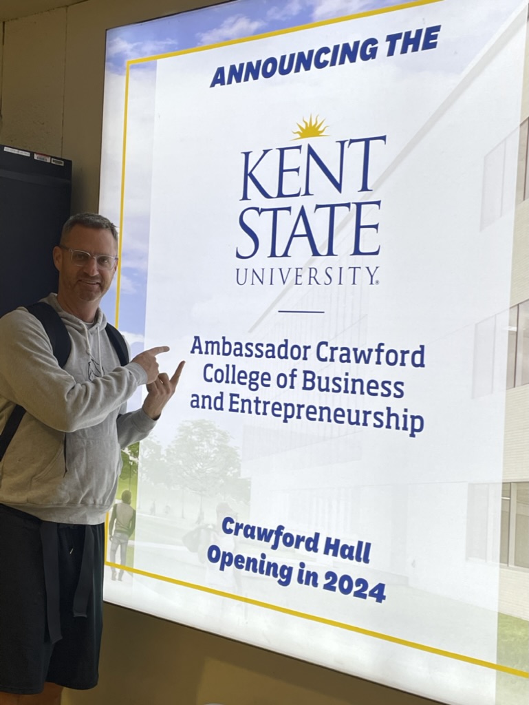 letsimmix's tweet photo. Umm...I mean we know Chad Crawford is pretty amazing when it comes to owning and running IMMIX but when we saw this sign at the airport I guess we didn't know just how amazing! 😱 🎓 😂

#wrongcrawford #immixfun #workhardplayhard https://t.co/9iC7UYivoq