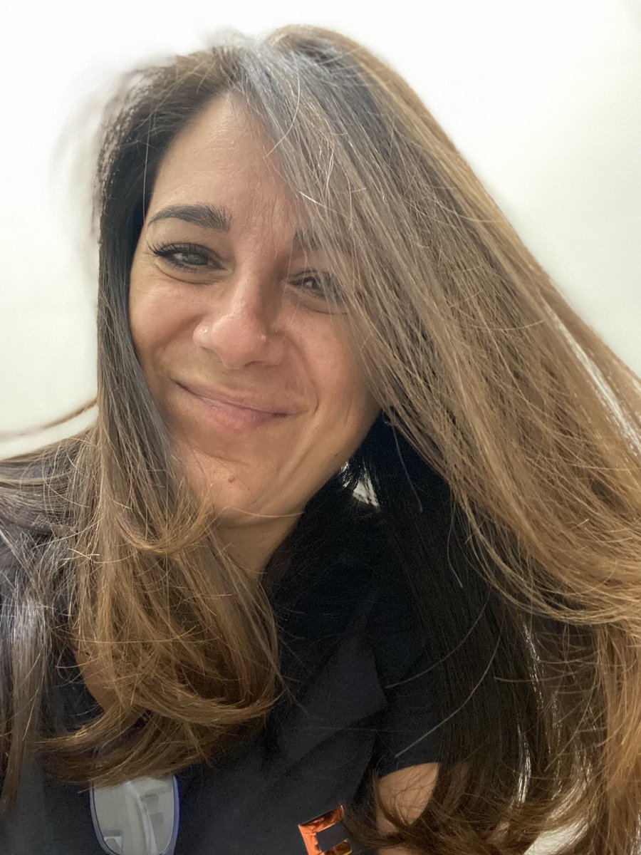 settantatre13's tweet photo. … che quante volte questo sorriso non mi ha fatto affondare!
#Eversmiling https://t.co/YJLHcYVlMj