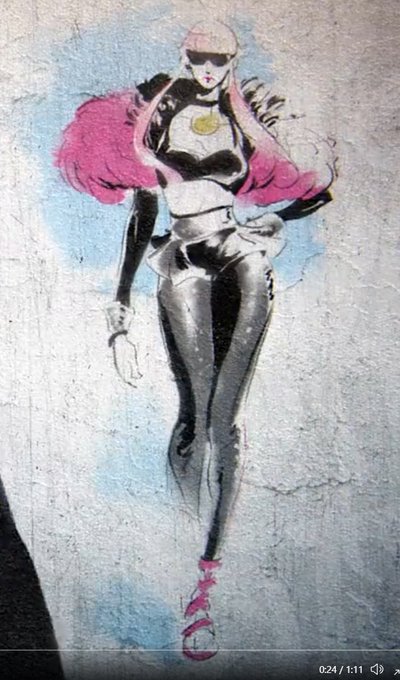 ストリートファイター6、もしかして
ファーの衣装の女性と
筋肉ムキムキのお姉さまが居るの!?(;'∀`)

格ゲーは完全に引退したつもりなんだけど、
これはちょっと考えねば…w(;'∀`) 