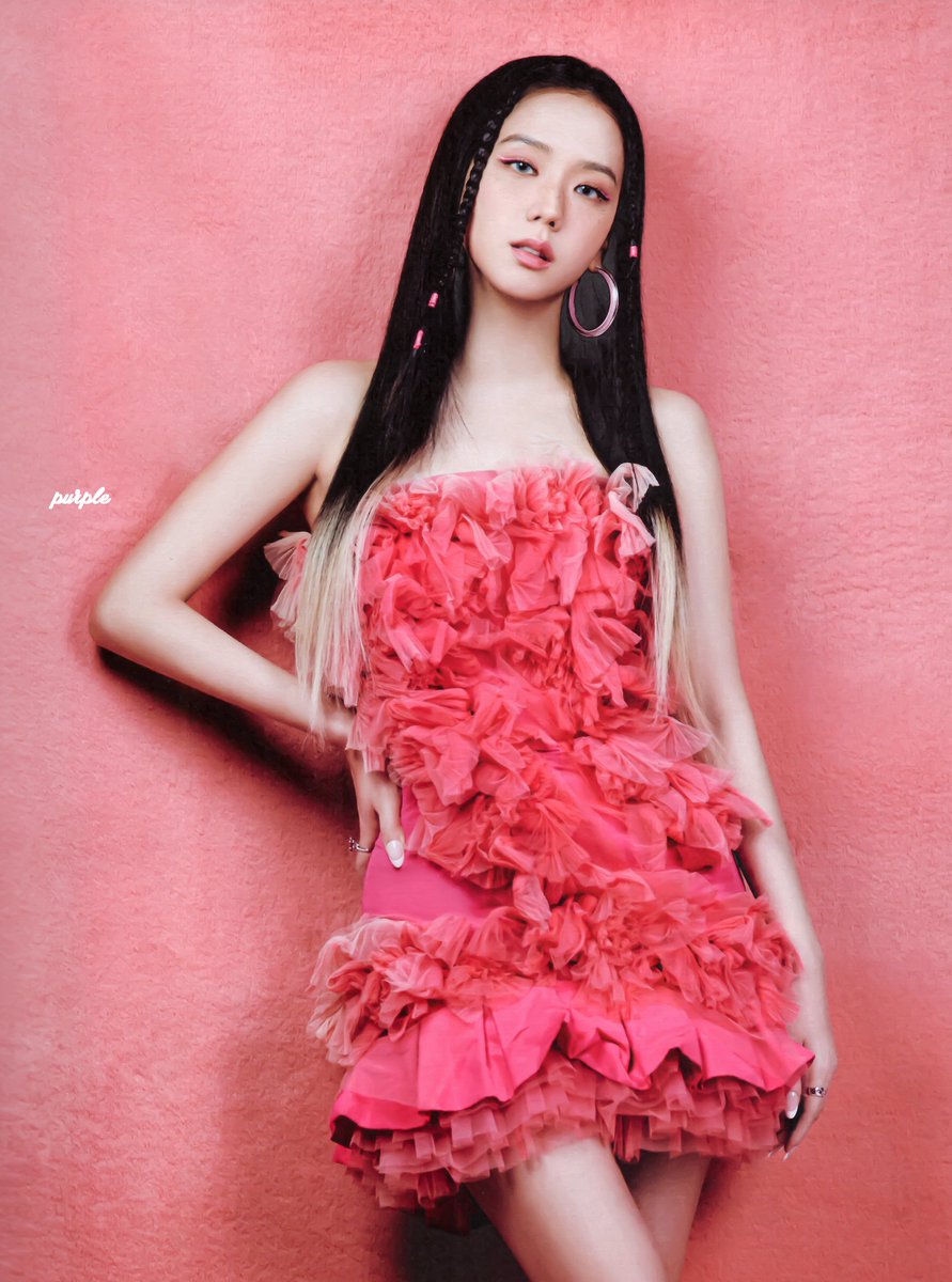 pkfor103's tweet photo. [SCAN] BORN PINK (PINK ver)
#JISOO #지수 #BLACKPINK #블랙핑크 https://t.co/z434y29lNv