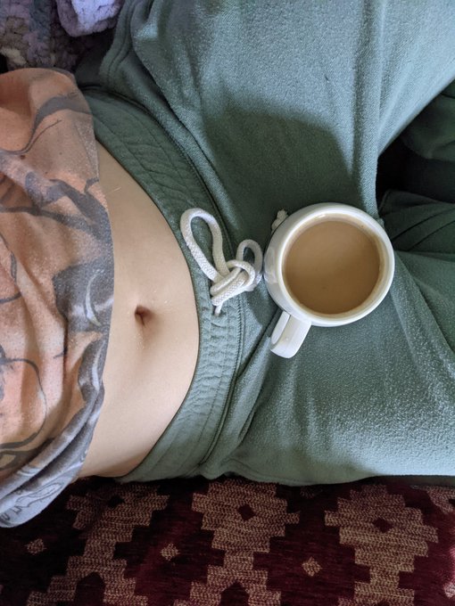 Why does it have to be time to go to work 😢 https://t.co/uVLjiRcSz6<a href="/tag/wet"class="tags"><span>#wet</span></a><a href="/tag/shower"class="tags"><span>#shower</span></a><a href="/tag/belly"class="tags"><span>#belly</span></a><a href="/tag/bellybutton"class="tags"><span>#bellybutton</span></a><a href="/tag/navel"class="tags"><span>#navel</span></a><a href="/tag/%E3%81%B8%E3%81%9D"class="tags"><span>#へそ</span></a>