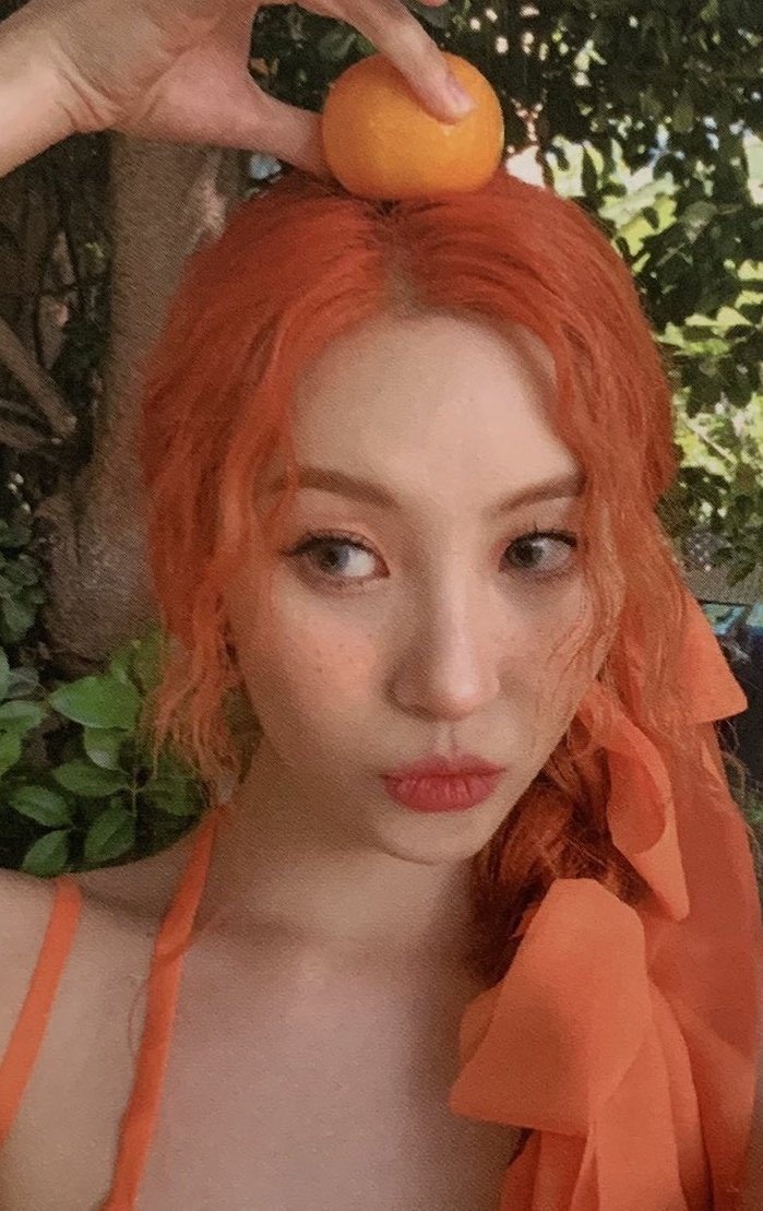ashleybunso_'s tweet photo. ORANGE GIRL 🍊🤟🏽 https://t.co/9JqzkfCTFZ