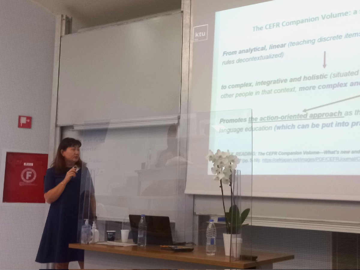 mlodydepresant's tweet photo. #eapcrete Dr Evelina Jaleniauskiene talks about how to improve language learning in higher education https://t.co/WmhnphwEAX