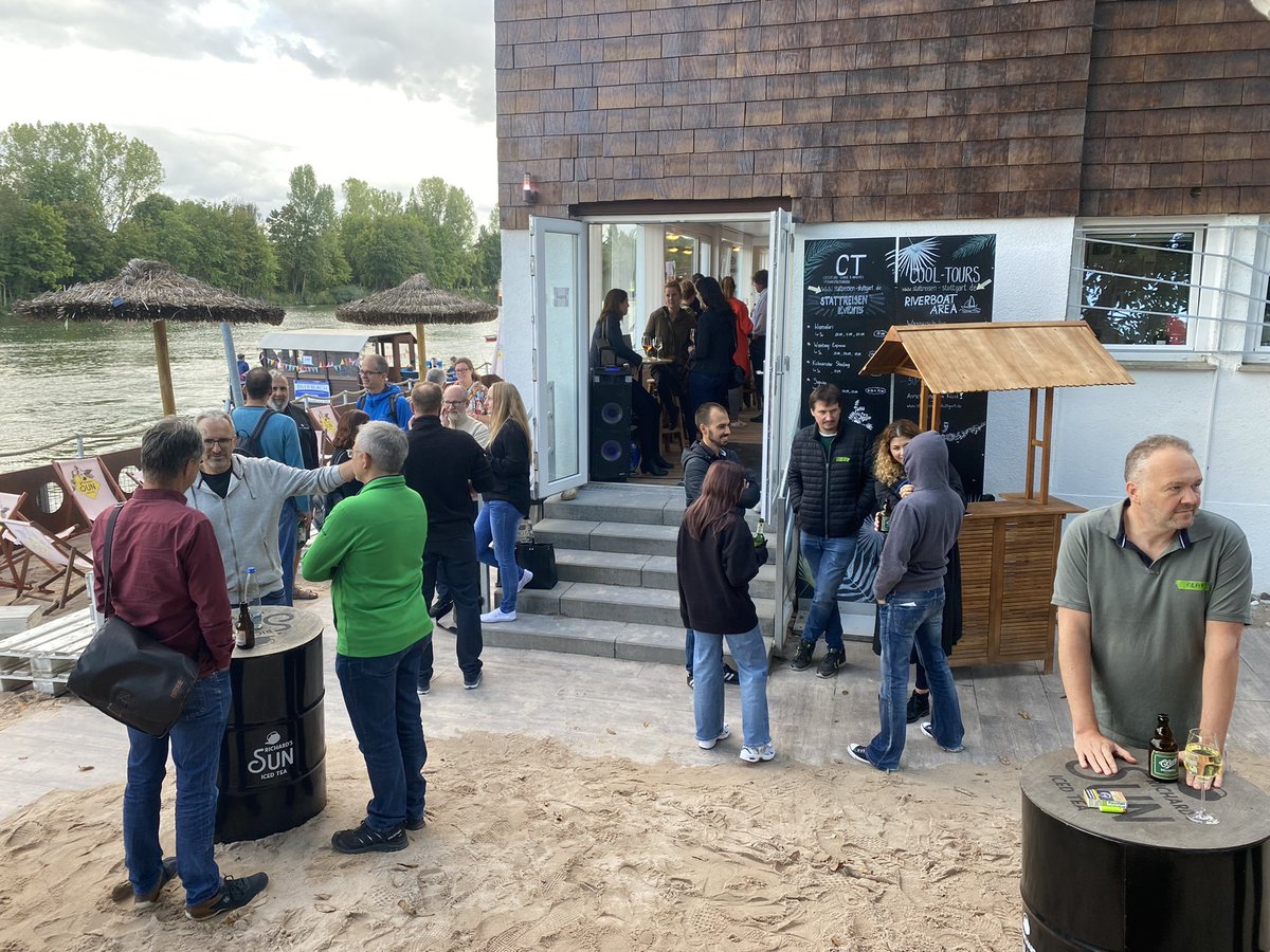 AgileStuttgart's tweet image. Ein toller Tag geht zu Ende. Vielen Dank an alle TeilnehmerInnen! Es hat richtig Spaß gemacht:) #as22