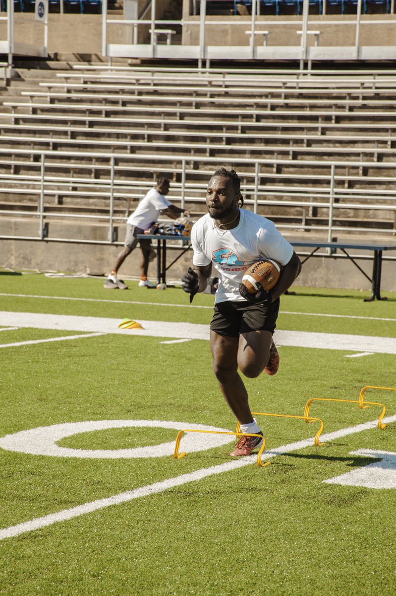 worsham_24's tweet photo. Had a great opportunity to showcase my skills @ShowcaseFA 🙏🏾  @USFL @XFL2023 @CFL                     Much love @WetMoneyE https://t.co/0NSspFfpnJ