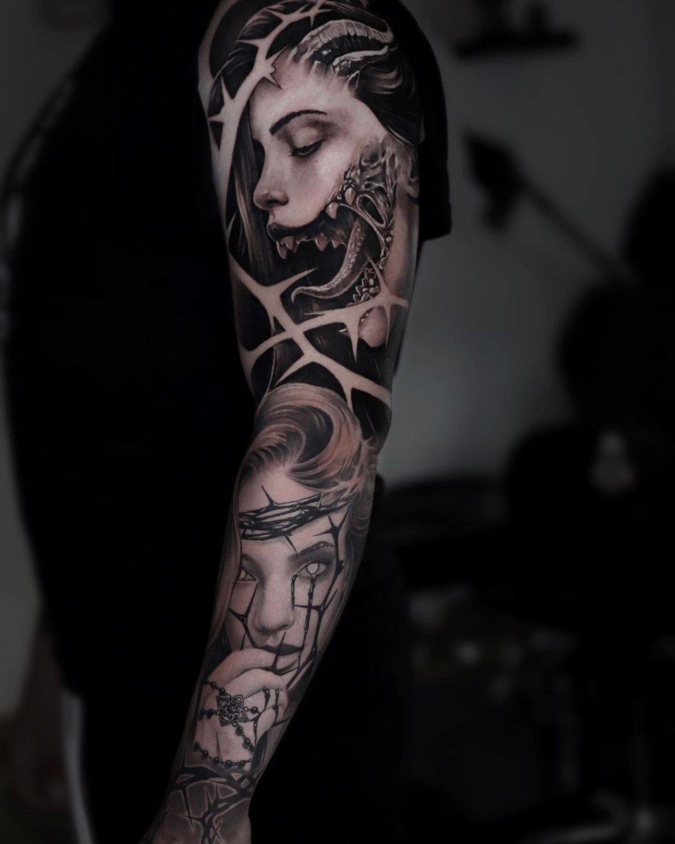 KillerInkTattoo's tweet photo. Sick #sleeveinprogress from Mihails Neverovs using #killerinktattoo supplies!
#killerink #tattoo #tattoos #bodyart #ink #tattooartist #tattooink #tattooart #wip #blackandgrey #blackandgreytattoo #sleeve https://t.co/6odtCgqFK8