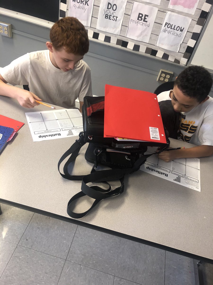 bayleenowlin's tweet photo. 6th graders are playing Battleship to practice plotting points in all four quadrants! #fmsteach https://t.co/P7YMypv02W