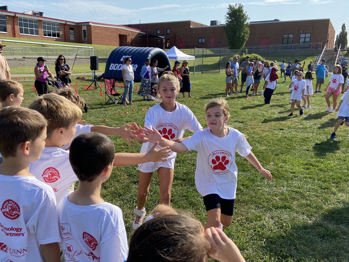 Toro's 1st Graders tweet media