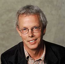 Info24PL's tweet image. Według organizacji "Dossier Center" holenderski socjalistyczny polityk i szef Zgromadzenia Parlamentarnego Rady Europy, Tiny Kox, miał wspierać interesy Rosji oraz mieć kontakty z Rosyjskim GRU. Polityk doniesieniom zaprzecza.