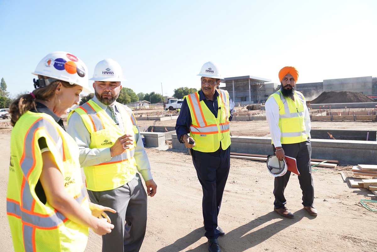 Construction Update👷‍♀️We have some paint &amp; ceiling panels getting installed at the West Fresno Campus. 😆🤩