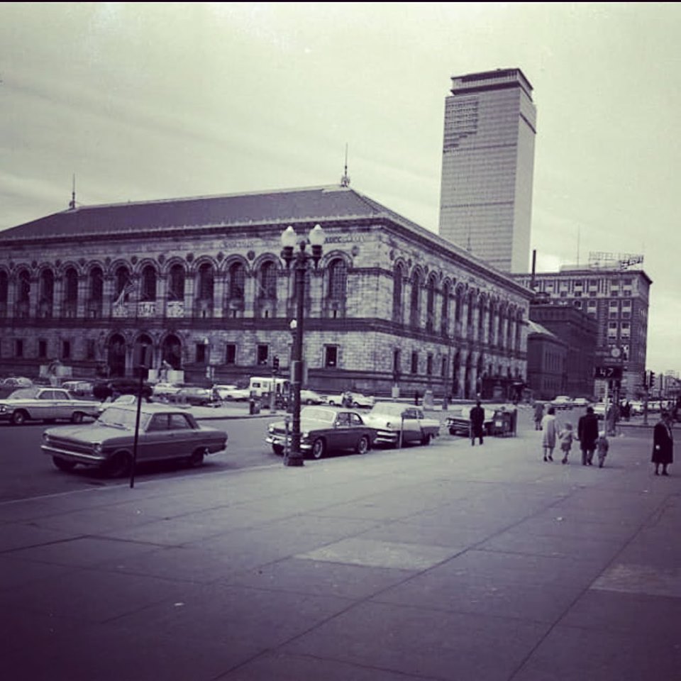 OldSchoolBoston's tweet photo. BPL - Copley Sq. 1964.
@BPLBoston https://t.co/VXof3z5t2S