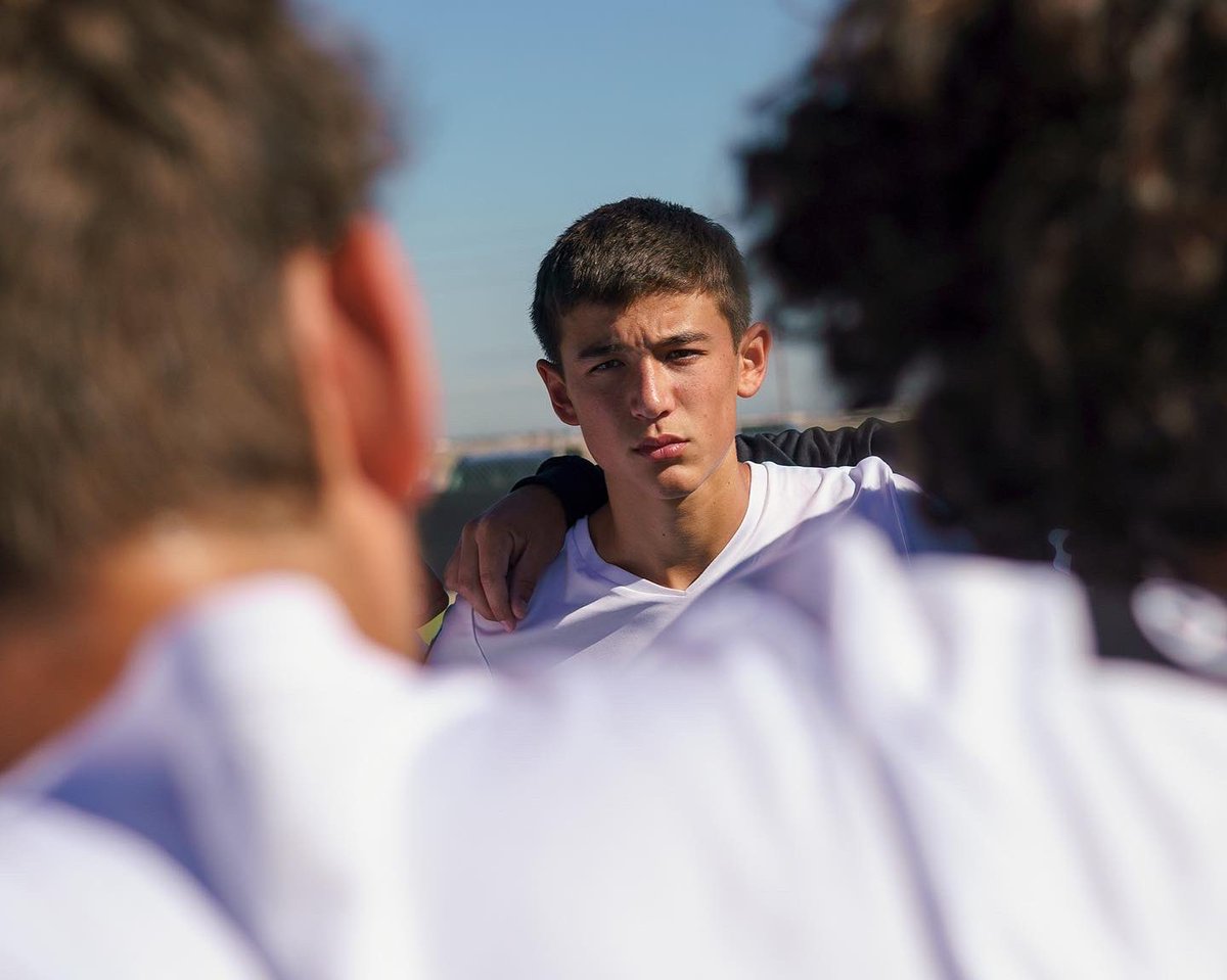 LoyalSelect's tweet image. Away days. 🚧

#LoyalSelect | @radychildrens