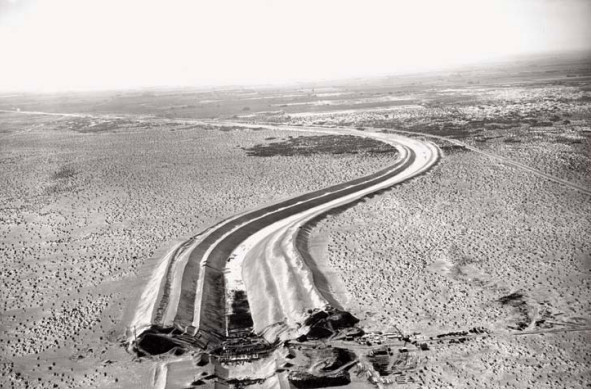 CoyoteGulch's tweet photo. Hamby: Flooding from the #ColoradoRiver in the early days required a dam and the All-American canal. #overdrawn22 https://t.co/bHdJlvn8Gn