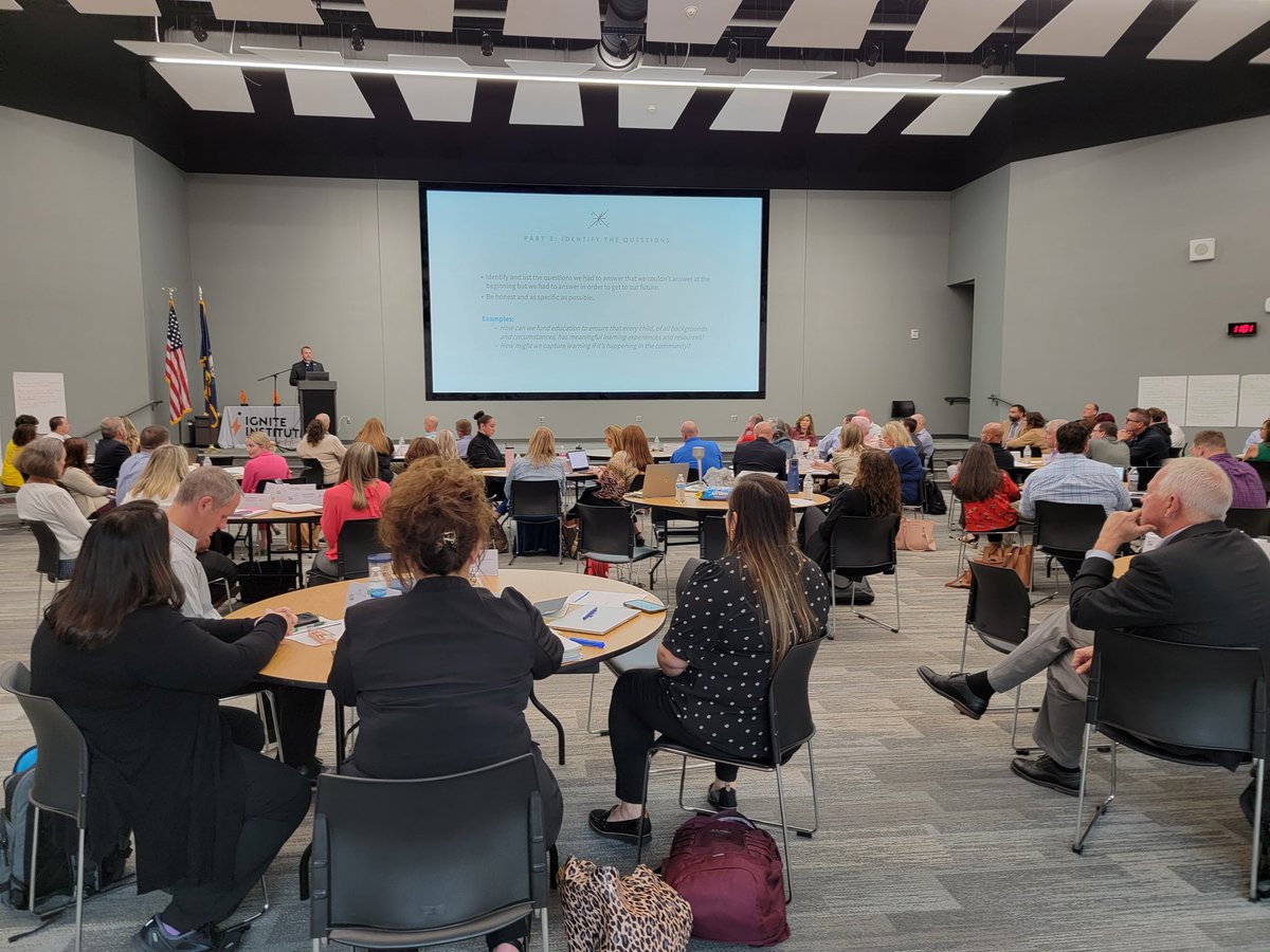 sarahlynnsnipes's tweet photo. Thank you @Boone_County for hosting the #KYILN kick-off convening for 2022-2023! We are excited to join Ignite Institute student leaders on a tour of their learning environment! @UnitedWeLearnKY https://t.co/cQ1dijSaQE