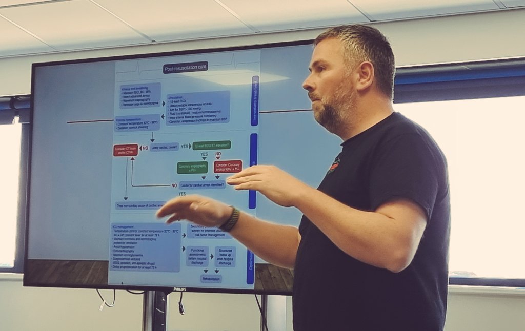 BeepDoctors's tweet photo. Great training session with the senior team @NWAmbulance from the South Cumbria and Lancashire. Highlighting the role of @BeepDoctors and a session on post ROCS care and the challenges with our geographical area. https://t.co/QFUnr8FqjW