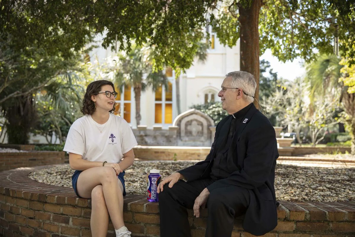 springhill_1830's tweet photo. Service and ministry define Mission Week here at Spring Hill College:
https://t.co/IaLNfWYxv3
#jesuiteducated #SHCfamily https://t.co/KawSUuVoTV