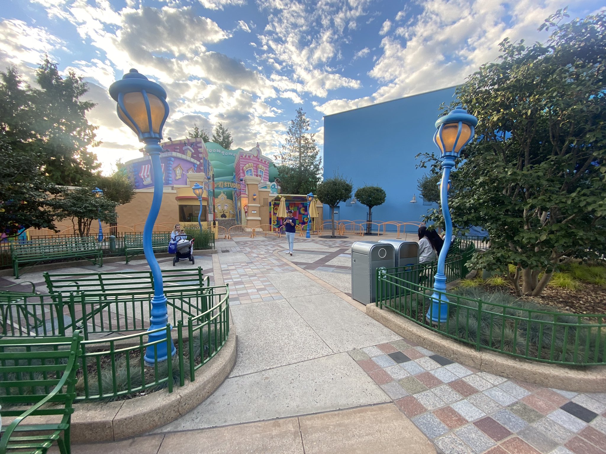 Disneyland Paris Works (DisneylandWorks) / Twitter