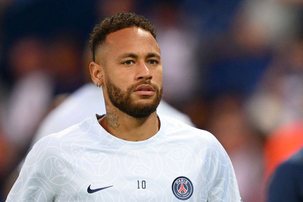 FabrizioRomano's tweet photo. PSG director Luis Campos: "Neymar was never close to leaving PSG. Rumours on Neymar this summer were completely fake - also, saying that Mbappé wanted Ney to be sold is another big fake news". 🚨🇧🇷 #PSG 

"Neymar is 100% part of our project", Campos tells @Rothensenflamme. https://t.co/aYxAn0QFjz