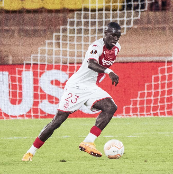 AS_Monaco_BR's tweet photo. 🎙️ "Temos capacidade de nos classificar"
Malang Sarr depois de #ASMFER https://t.co/gcwAAlD0ml