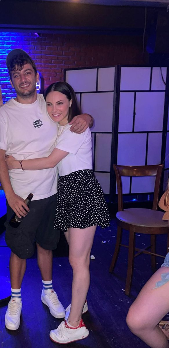 puhahahahahhaha  ne bu kaçmasın diye mi🤣