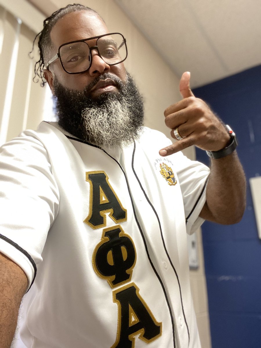 marcusgmorton's tweet image. It’s been a while….. #marcusgmorton #AlphaPhiAlpha #Fall98