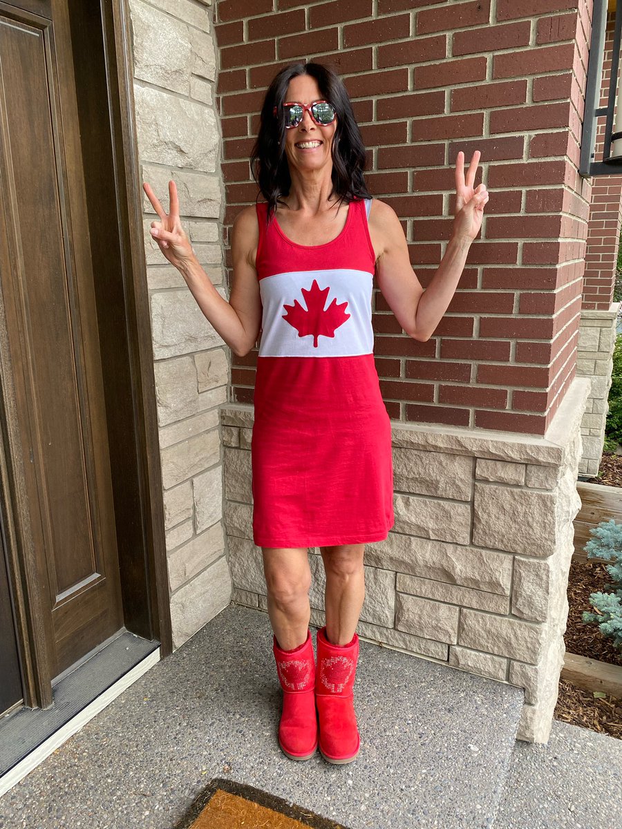 Born in 🇨🇦, 2 children and one beautiful granddaughter.  I am a retired flight attendant (background checks are intense). I live a holistic life focused on vibrancy and wellness. According to the PM, I am an extremist who needs to be dealt with.  #TrudeauMustGo
