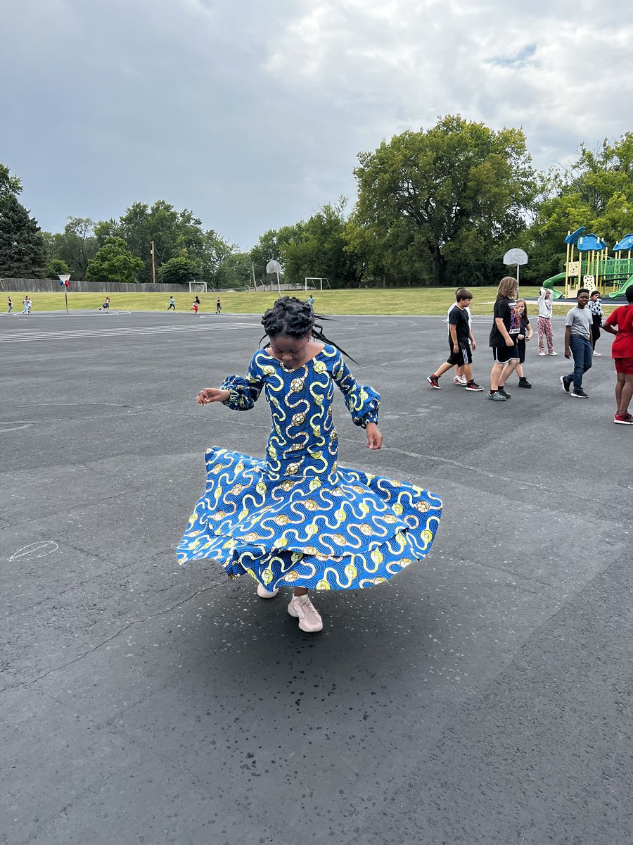 Miss Enright (@ms_enright) on Twitter photo Only 3 days in with having her be a part of room 214 and she is a rockstar. From Rwanda 🇷🇼 to Mozambique 🇲🇿 to Independence, loved getting to “match” and have her be in our class! #3tepride #ISDstrong #isd5thgrade Only 3 days in with having her be a part of room 214 and she is a rockstar. From Rwanda 🇷🇼 to Mozambique 🇲🇿 to Independence, loved getting to “match” and have her be in our class! #3tepride #ISDstrong #isd5thgrade