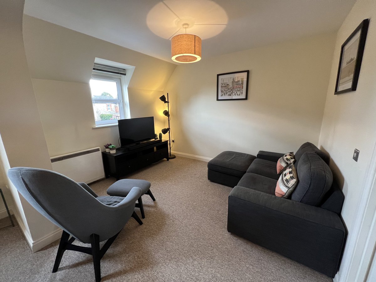NPLSwindonLet's tweet photo. A recent letting - always nice to let a home that just hits the ‘sweet spot’ in any market. https://t.co/94oWjL6MTP