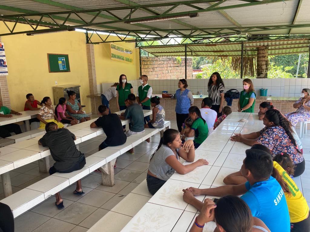 O #unodcprt e a #dpuoficial, no âmbito do #track4tip, e c/ apoio do <a href="/JTIP/">jajuan91</a>, realizaram workshop em #Manaus, AM (15-16 Set) para fortalecer a rede de atendimento às vítimas de #TráficodePessoas no #Amazonas. Nas visitas aos abrigos, cartilhas foram distribuídas aos imigrantes.