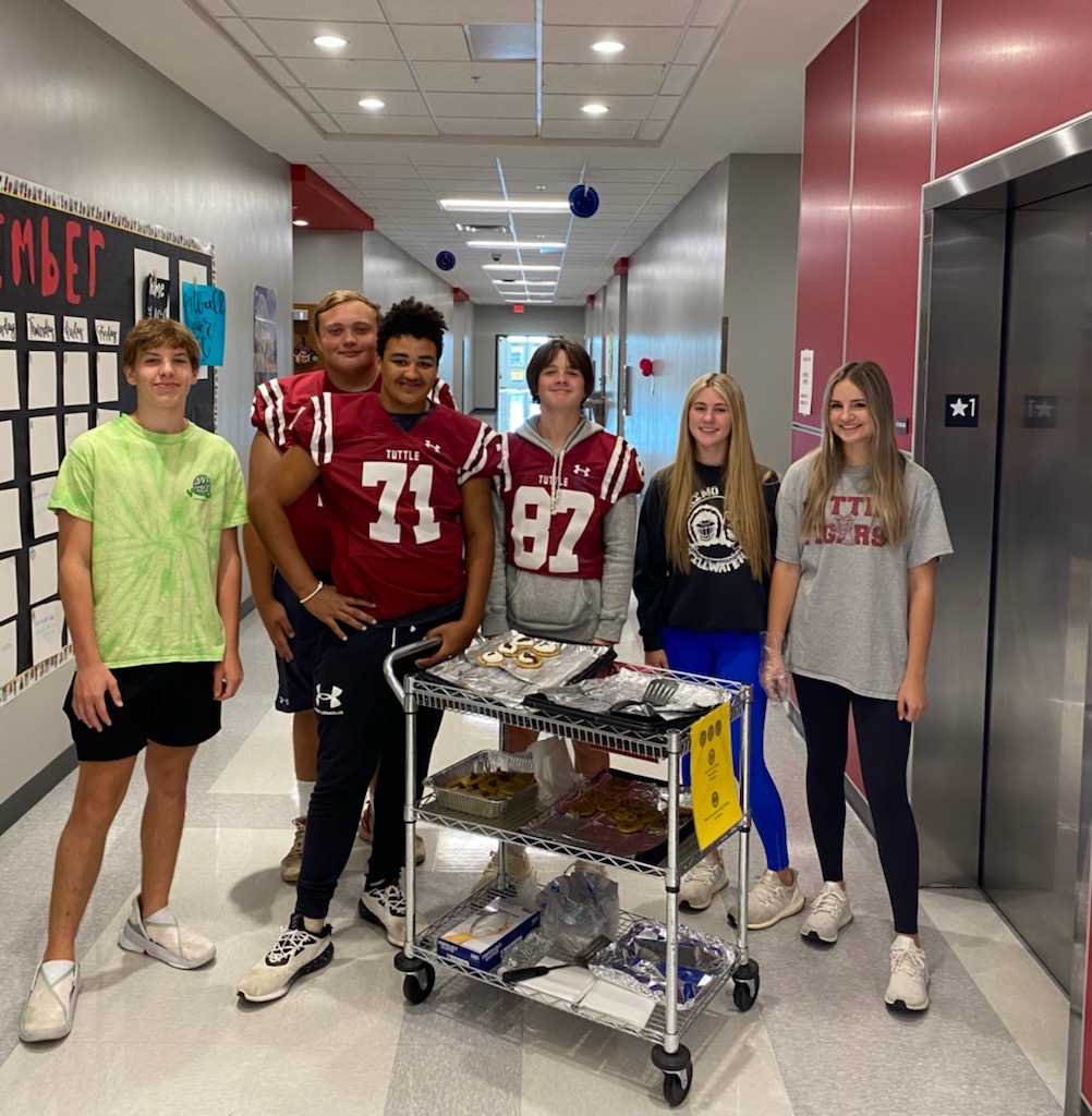 🐾It was a busy and great week at THS with lots of various student life activities happening.🐾