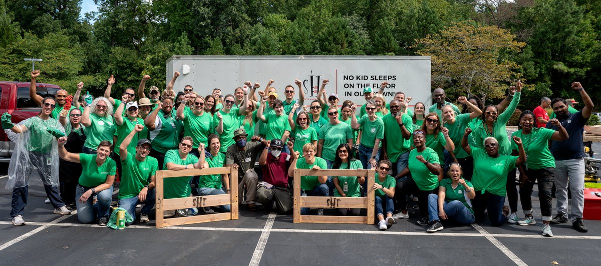 coastal24's tweet photo. Last Friday, we had a blast hosting our friends at Sleep in Heavenly Peace for a smash hit of a volunteer event.
Coastal employees joined SHP volunteers to build 30 beds for local children currently sleeping on the floor.
#BunksAcrossAmerica #partnerspotlight https://t.co/UbdcxPAPWy