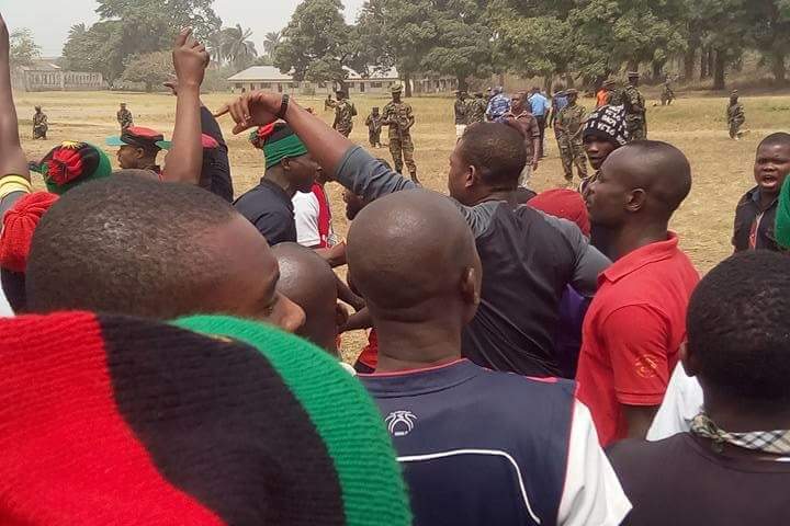 GosifeS's tweet photo. They are secretly abducting #Biafran_youths for #Execution to forcefully keep #BRITISH Islamic #nigeria one @CondoleezzaRice @NOIweala @ChimamandaReal @AnnastaciaMP @UjuAnya @DianeSare @SecBlinken @ChrisMinnsMP @GrahamPerrettMP @AlboMP @SenatorWong @violadavis @CatrionaLaing1 https://t.co/v7MT4yzHSZ