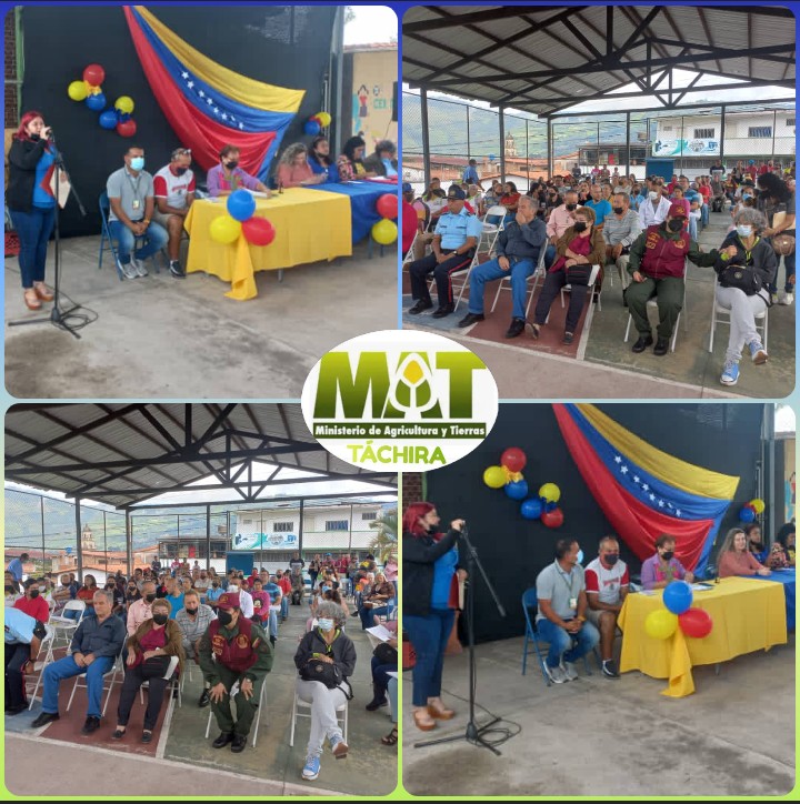 ACOMPAÑAMIENTO POR PARTE DEL DIRECTOR DEL MAT – TÁCHIRA, EL ING. JESÚS MARTÍNEZ COMO ESTRUCTURA REGIONAL A LA JURAMENTACIÓN MUNICIPAL DEL MOVIMIENTO CAMPESINO DEL CONGRESO DE LA NUEVA ÉPOCA EN EL MUNICIPIO ANDRÉS BELLO.
<a href="/NicolasMaduro/">Nicolás Maduro</a> 
<a href="/wcastroPSUV/">Wilmar Castro</a> 
<a href="/FreddyBernal/">Freddy Bernal</a> 
<a href="/charlychaves/">Charly Rojas Chaves</a>