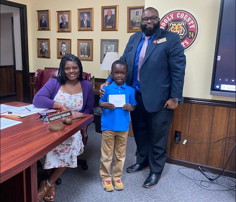 DoolyAcademy's tweet photo. Last night our very own Dooly County K-8 student, Rolan Quinn, called the Board Meeting to order. We are 100 percent dedicated to helping Rolan reach his goals, and know that he will be the best police officer, or whatever career he chooses someday!
#doolycountyk8 #doolycounty https://t.co/im384Bo57n