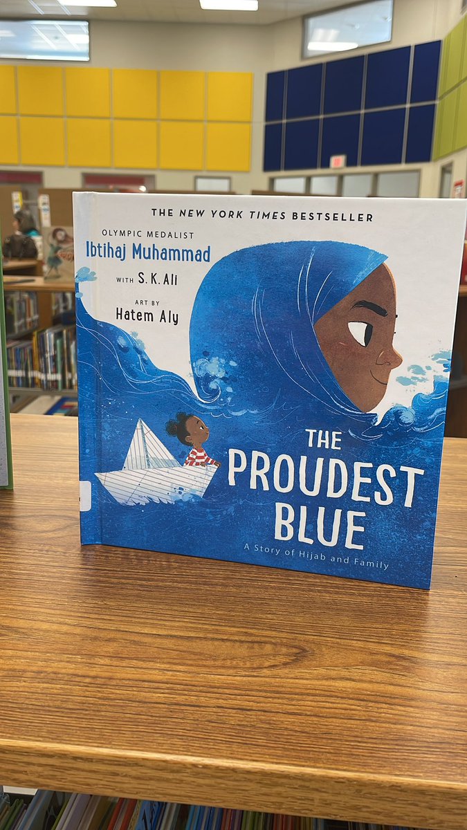 MissButler10's tweet photo. I saw this book and couldn’t help but pick it up. “Blue like when the sky touches the ocean with no line between”. This book definitely touched my ❤️.#acceptingdifferences #connect #inspire https://t.co/bcseAKQS8J