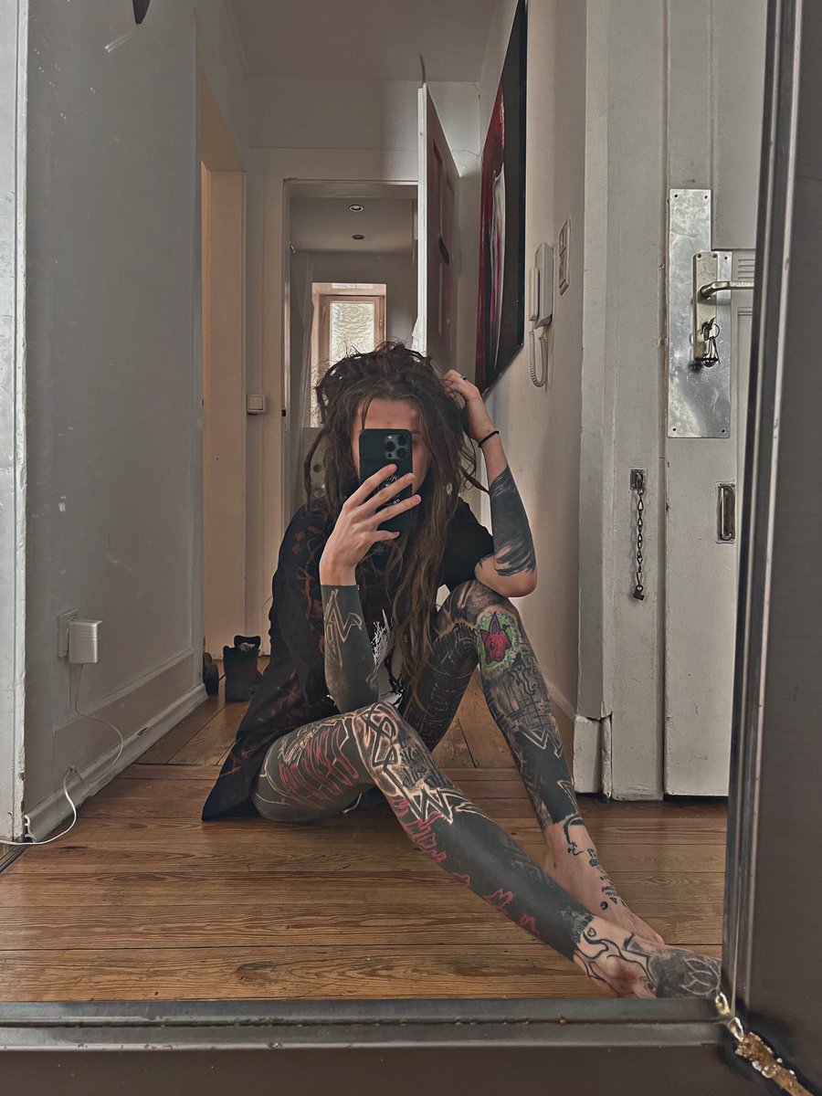Insta saw it first #blackwork #bodysuit