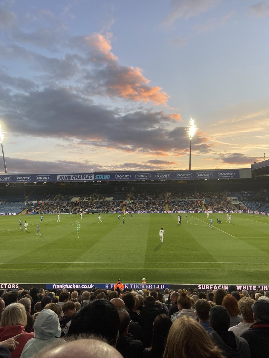 Custard (@custardkennedy) on Twitter photo Cracking first half from the under 21’s #LUFC Cracking first half from the under 21’s #LUFC