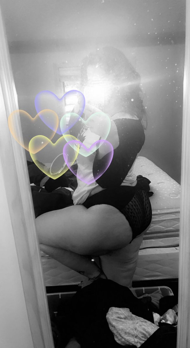 ArielMae23's tweet photo. @Hannahlover691 Come play with me 😋😋

https://t.co/ylkoL0LXOj 😘 https://t.co/2nFl0H1JSu